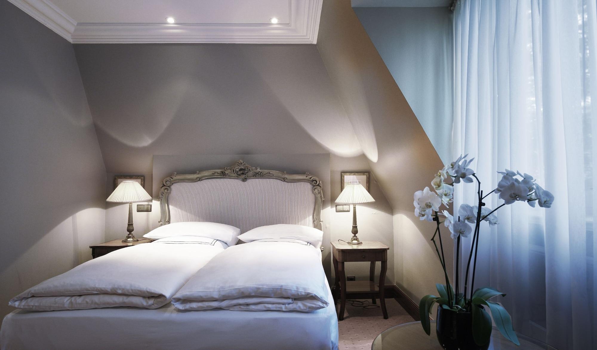 Schlosshotel Berlin Hotel