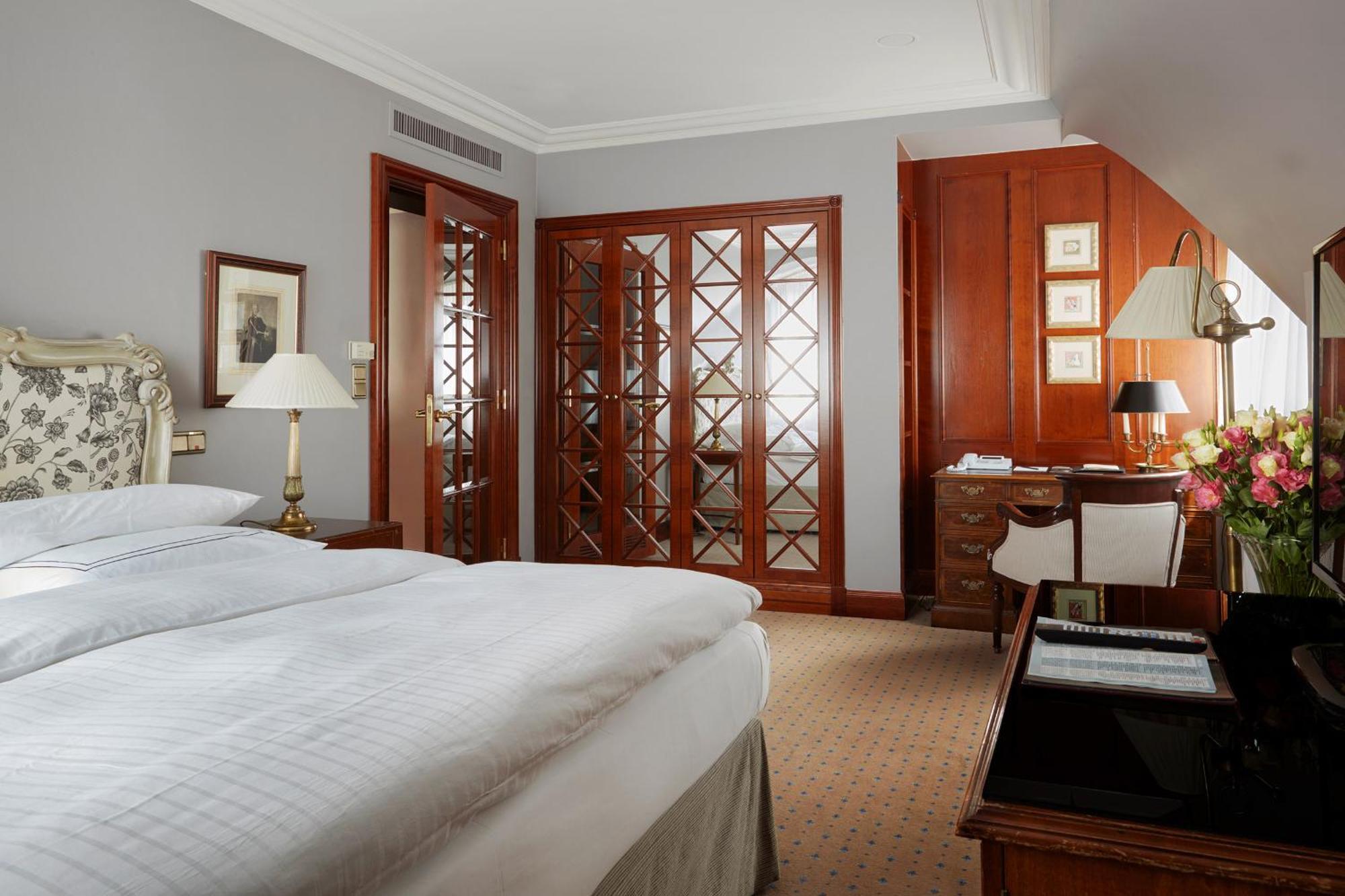 Schlosshotel Berlin Hotel Berlino