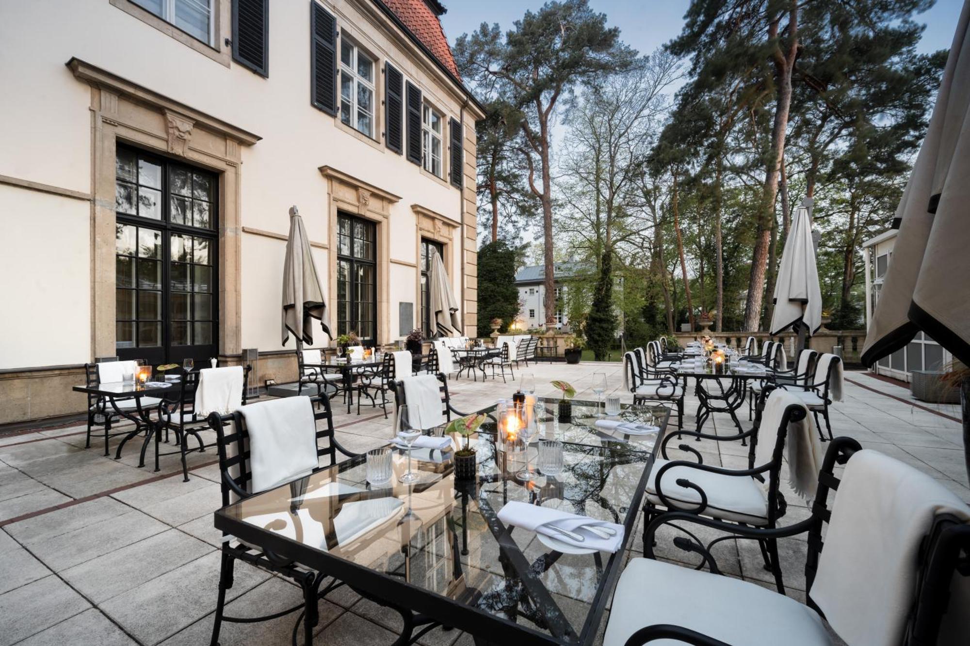 Schlosshotel Berlin 5*